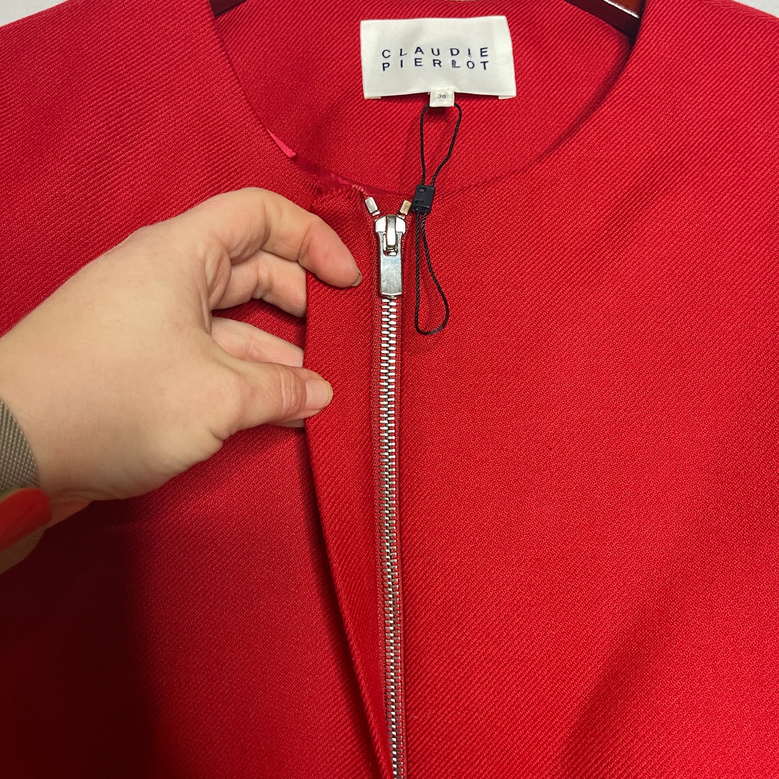 Claudie Pierlot Red Collarless Full Zip Coat Jacket Ruffle Shoulder 38 Us 6 — image 7 of 8